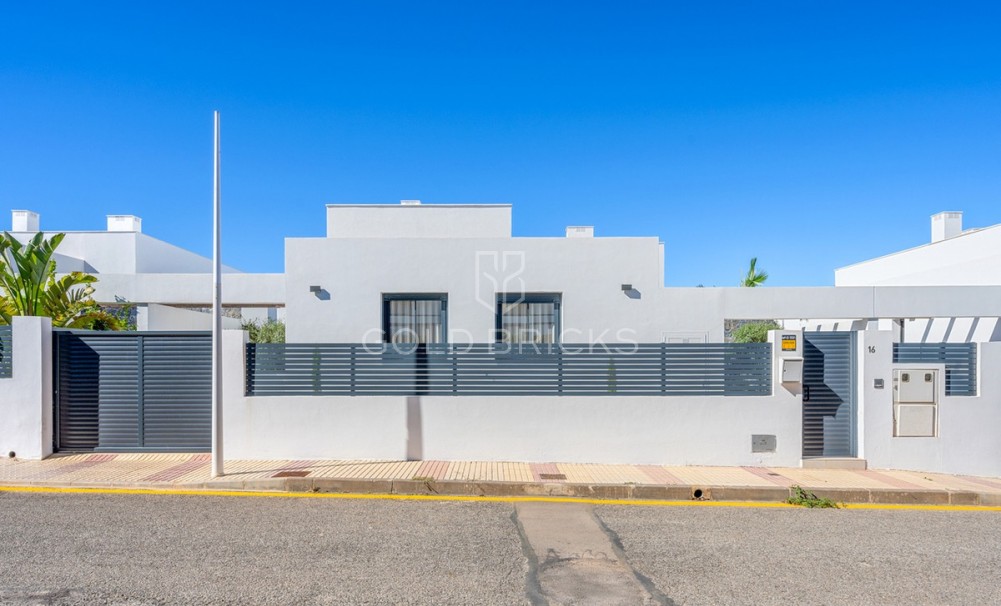 Wederverkoop ·  · Cartagena · Mar de Cristal