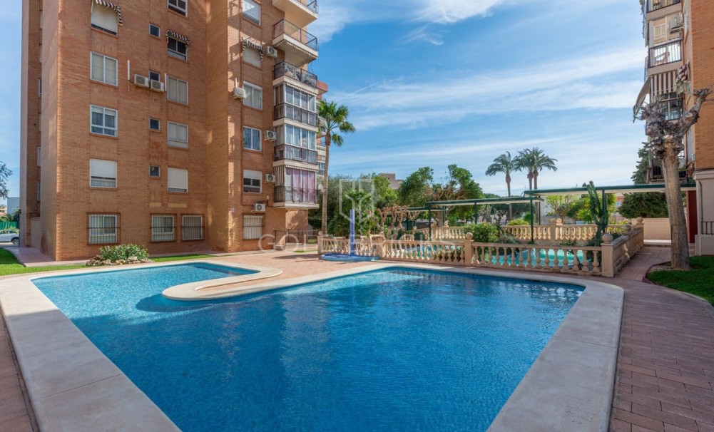 Wederverkoop ·  · Campello - El Campello · Campello - El Campello Centro