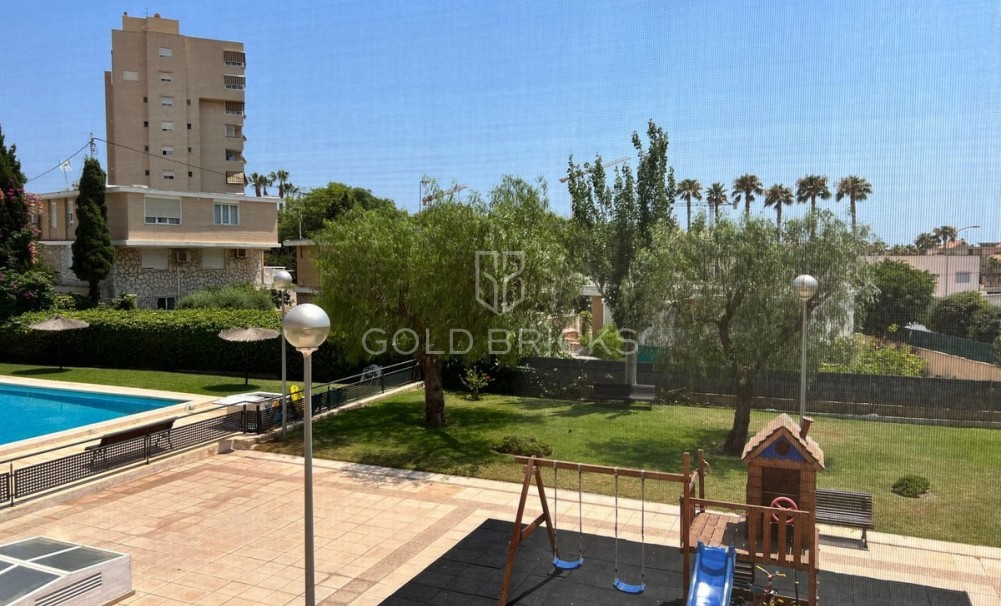 Wederverkoop ·  · Alicante · Alicante Centro