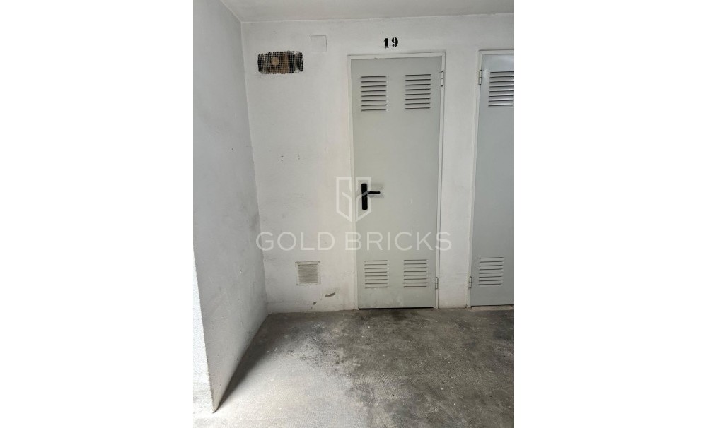 Wederverkoop ·  · Alicante · Alicante Centro