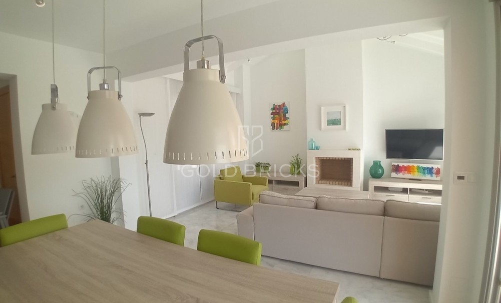 Wederverkoop ·  · Algorfa · La finca golf