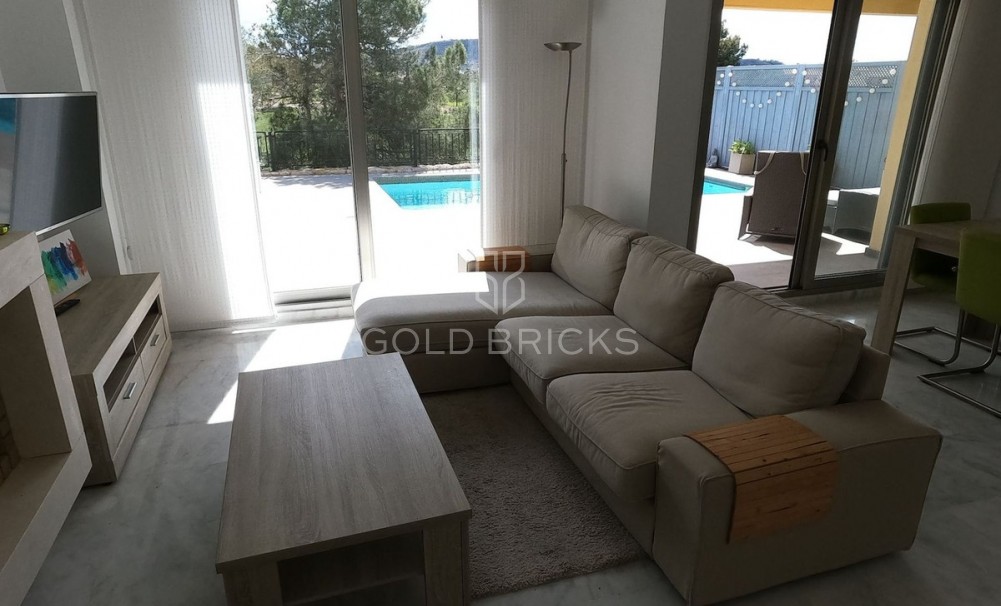 Wederverkoop ·  · Algorfa · La finca golf