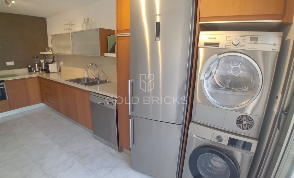 Wederverkoop ·  · Algorfa · La finca golf