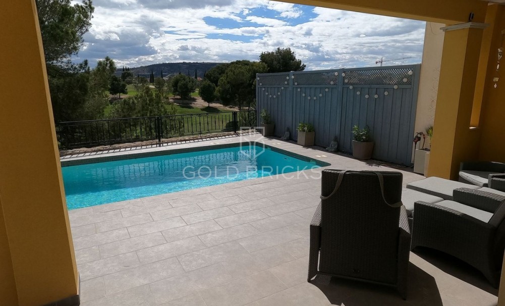 Wederverkoop ·  · Algorfa · La finca golf