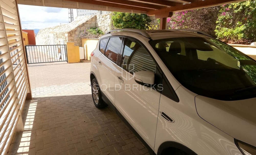 Wederverkoop ·  · Algorfa · La finca golf