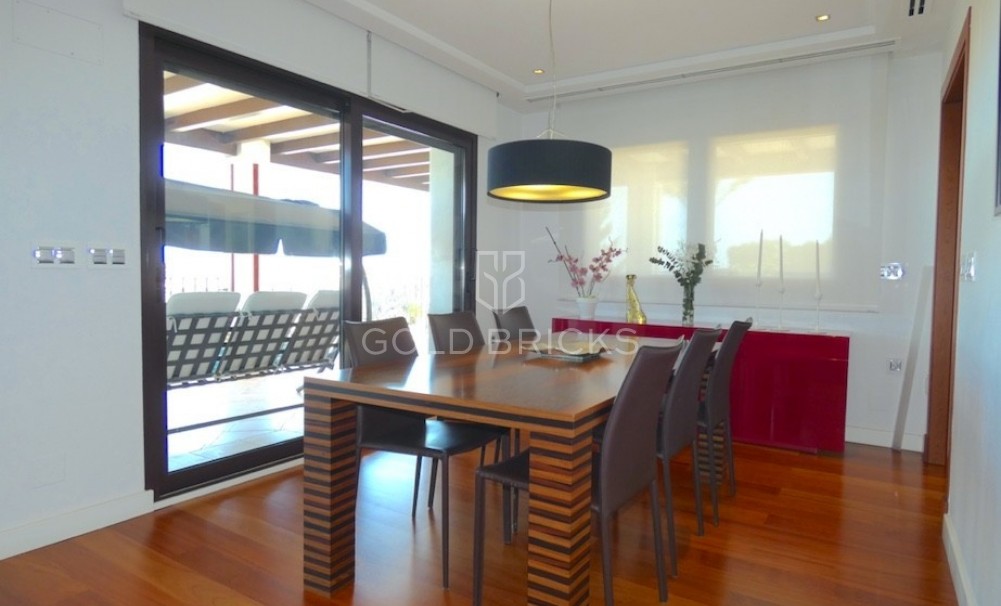 Wederverkoop ·  · Algorfa · Algorfa Centro