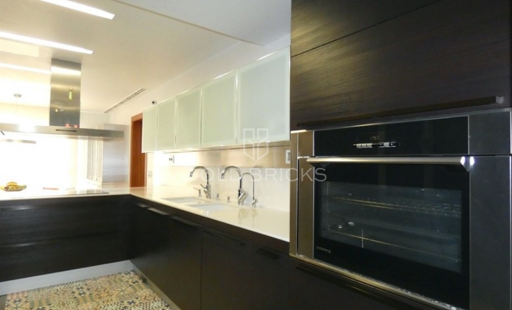 Wederverkoop ·  · Algorfa · Algorfa Centro