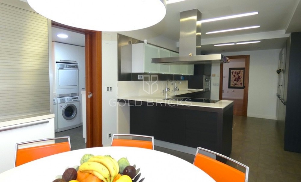 Wederverkoop ·  · Algorfa · Algorfa Centro