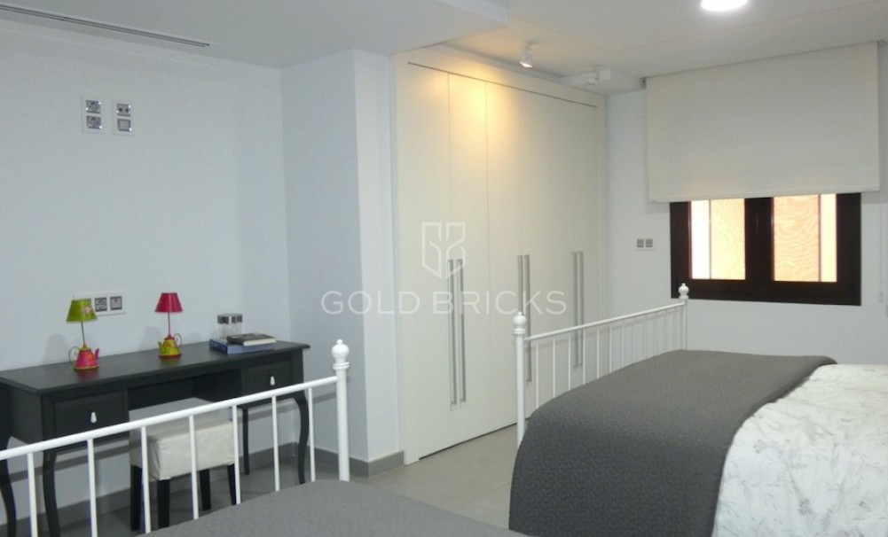 Wederverkoop ·  · Algorfa · Algorfa Centro