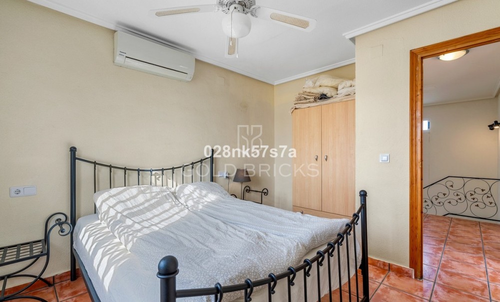 Wederverkoop ·  · Orihuela · Playa Flamenca