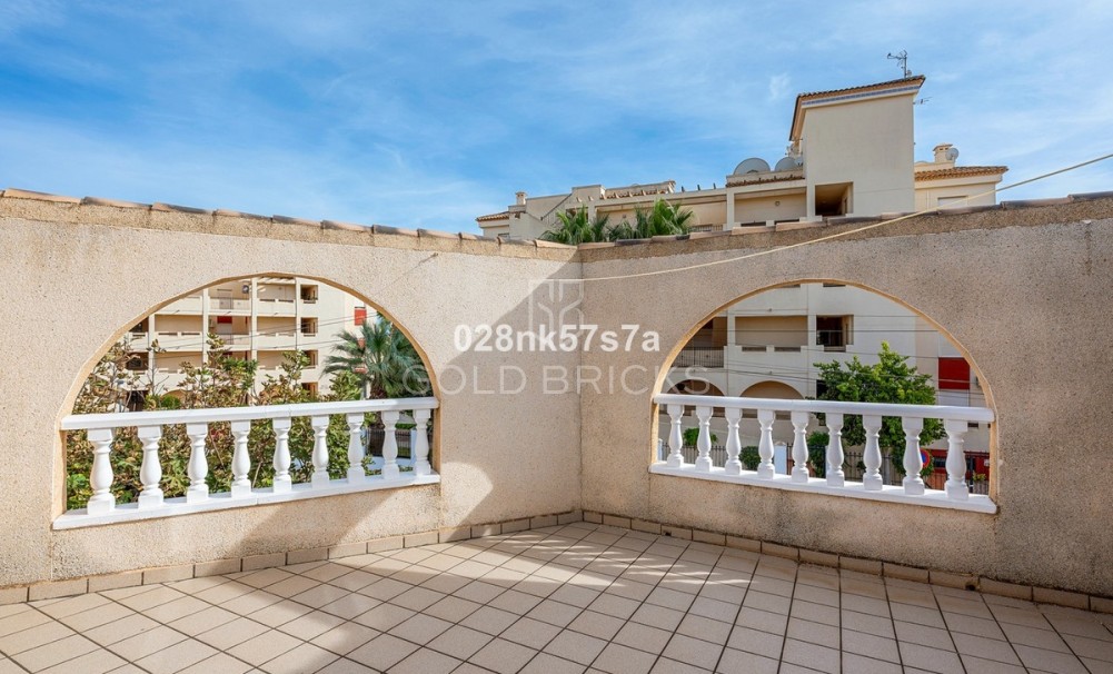 Wederverkoop ·  · Orihuela · Playa Flamenca