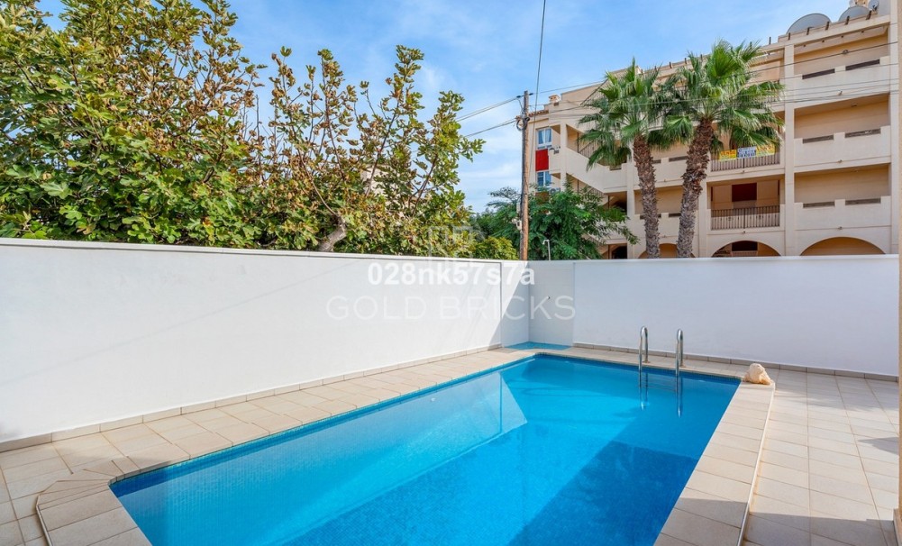 Wederverkoop ·  · Orihuela · Playa Flamenca