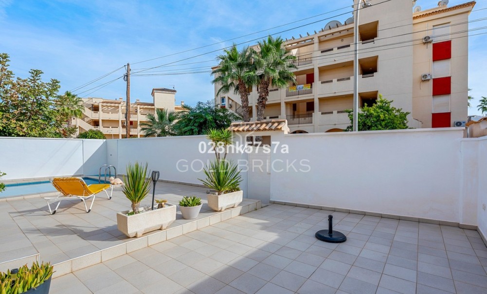 Wederverkoop ·  · Orihuela · Playa Flamenca