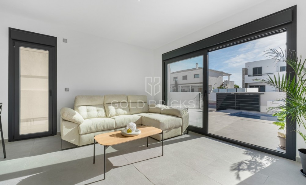 Nieuwbouw ·  · Daya Nueva · Daya Nueva Centro