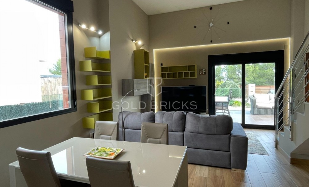 Wederverkoop ·  · Polop · Polop Centro