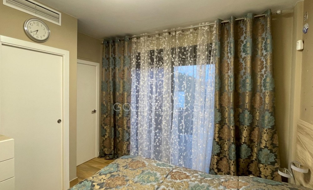 Wederverkoop ·  · Polop · Polop Centro