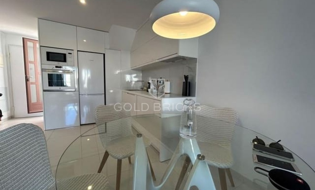 Wederverkoop ·  · Pilar de la Horadada · Torre De La Horadada