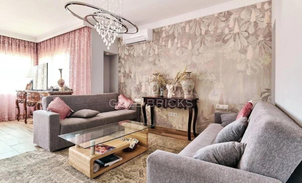 Wederverkoop ·  · Orihuela · Campoamor