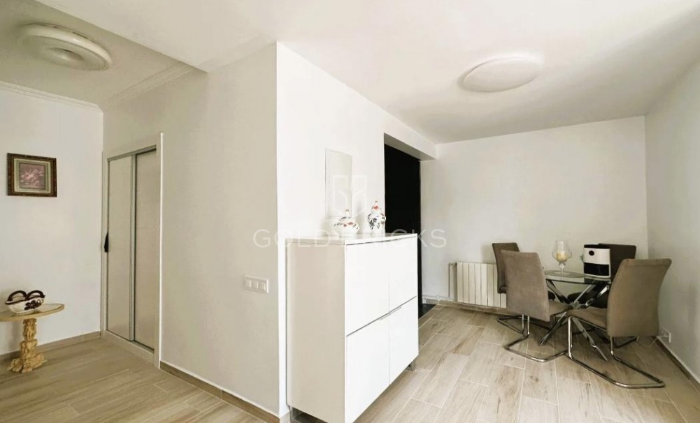 Wederverkoop ·  · Orihuela · Campoamor