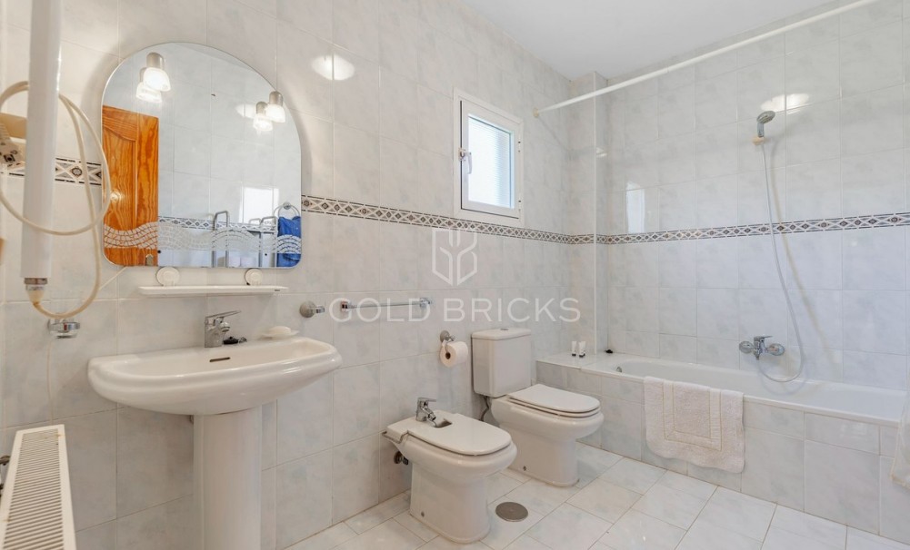 Wederverkoop ·  · Villajoyosa · Villajoyosa Centro