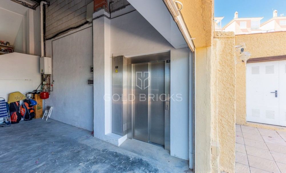 Wederverkoop ·  · Villajoyosa · Villajoyosa Centro