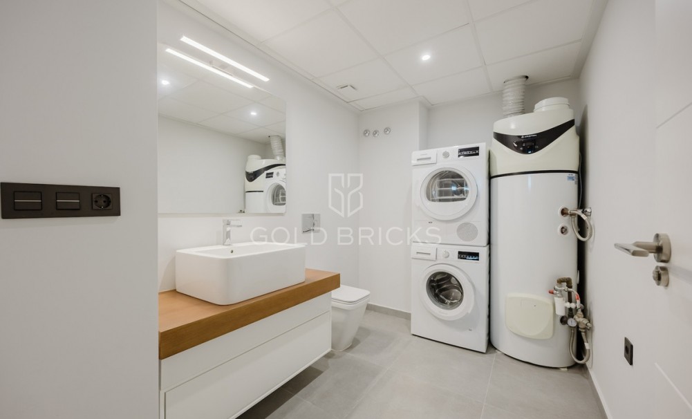 Wederverkoop ·  · Algorfa · La finca golf