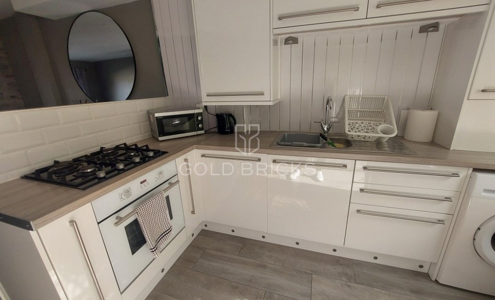 Wederverkoop ·  · l'Alfas del Pi · Albir