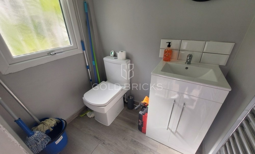 Wederverkoop ·  · l'Alfas del Pi · Albir