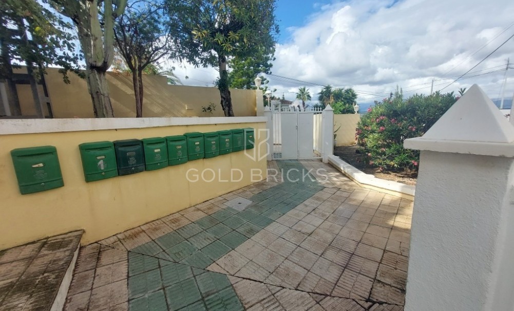 Wederverkoop ·  · l'Alfas del Pi · Albir