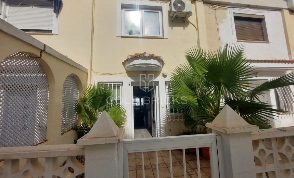 Wederverkoop ·  · l'Alfas del Pi · Albir