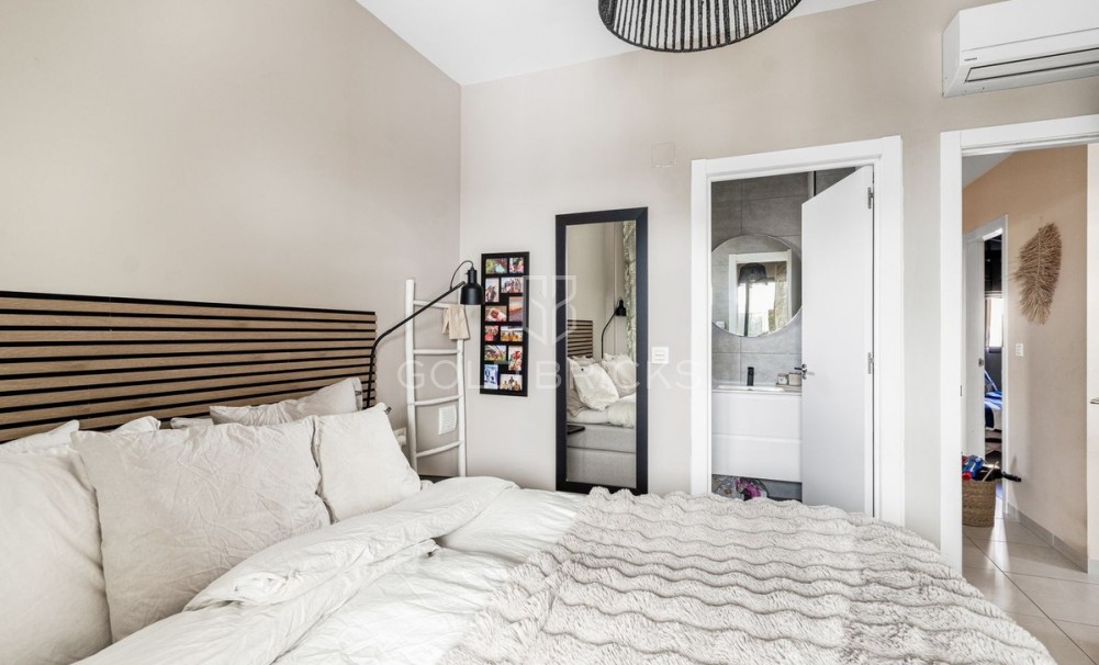 Wederverkoop ·  · Orihuela · La Zenia