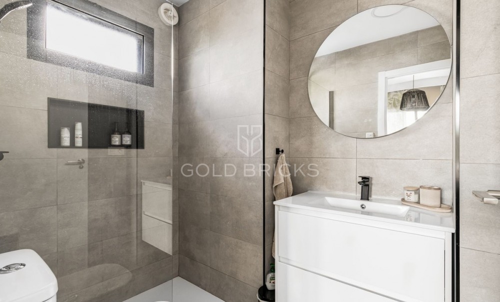 Wederverkoop ·  · Orihuela · La Zenia