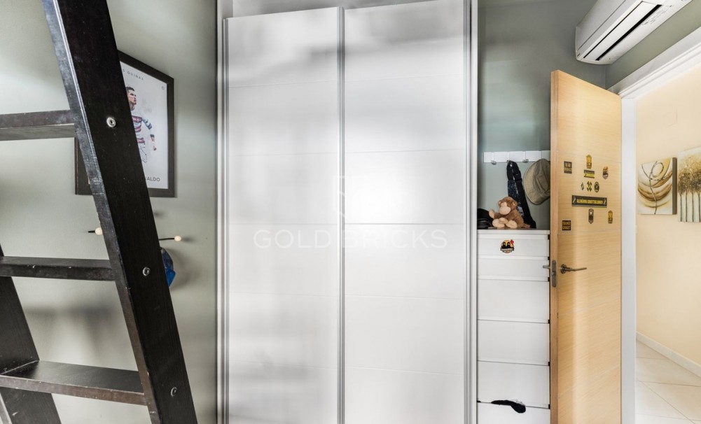 Wederverkoop ·  · Orihuela · La Zenia