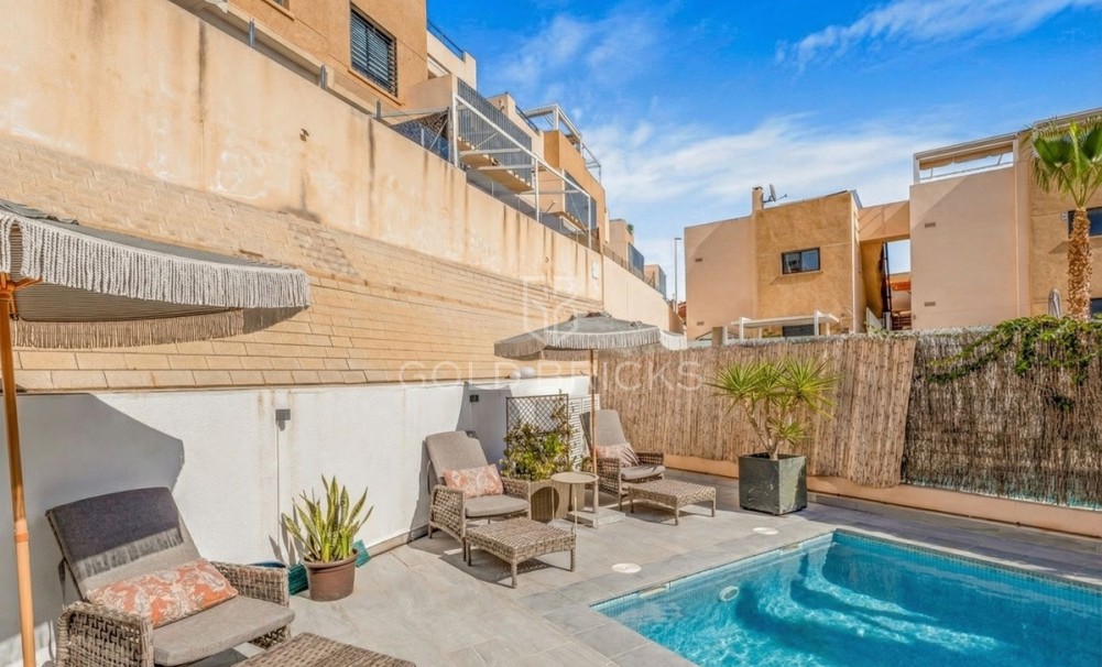 Wederverkoop ·  · Orihuela · La Zenia