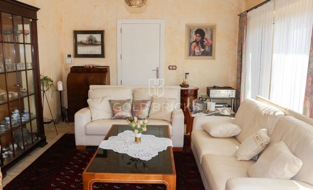 Wederverkoop ·  · Cartagena · Los Urrutias