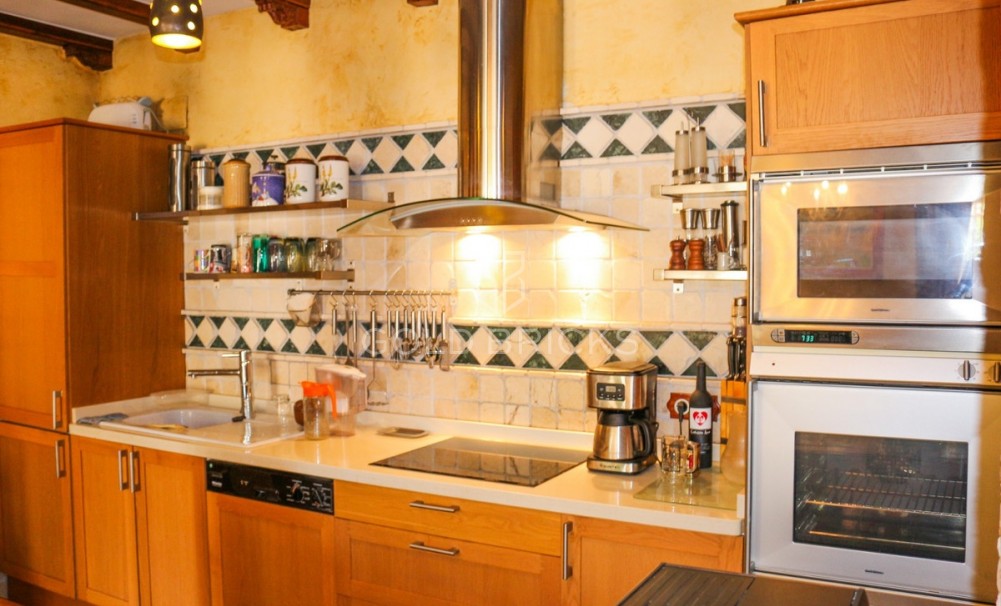 Wederverkoop ·  · Cartagena · Los Urrutias