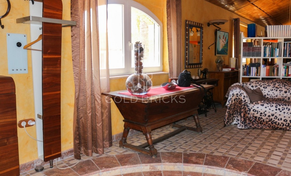 Wederverkoop ·  · Cartagena · Los Urrutias