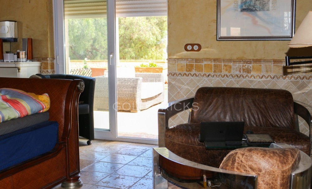 Wederverkoop ·  · Cartagena · Los Urrutias