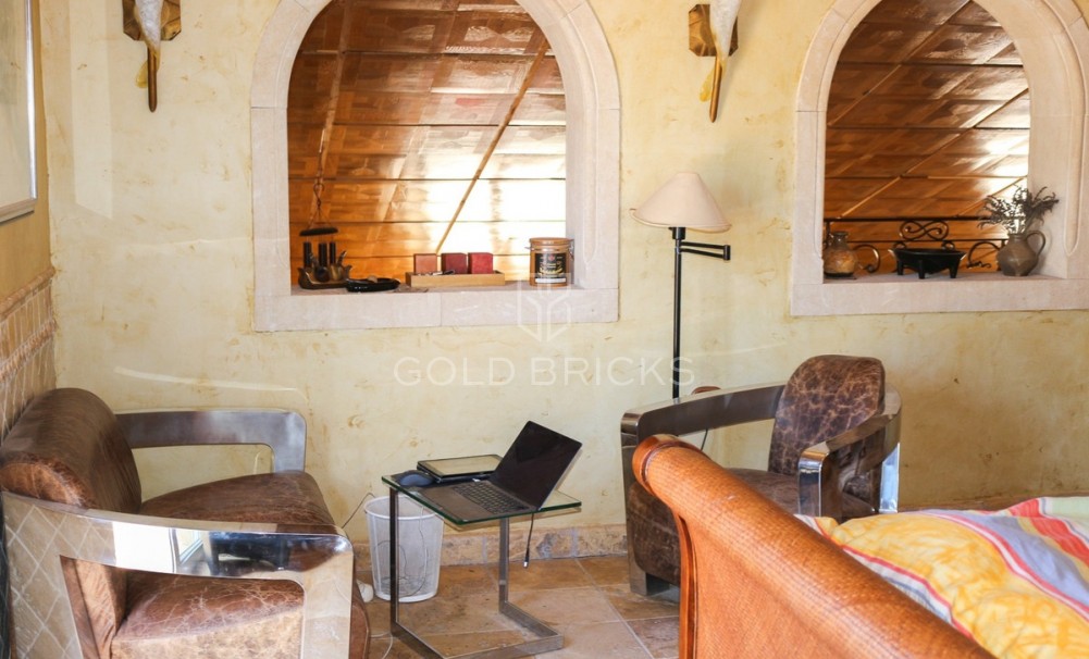 Wederverkoop ·  · Cartagena · Los Urrutias