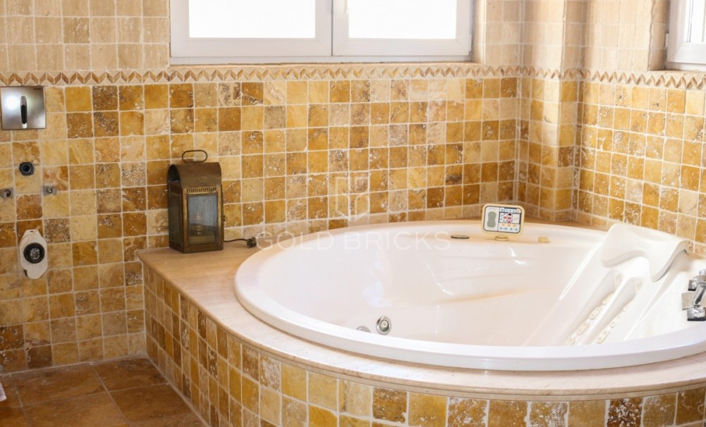 Wederverkoop ·  · Cartagena · Los Urrutias