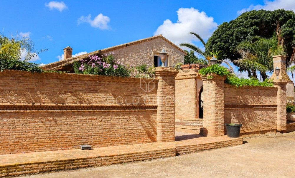 Wederverkoop ·  · Cartagena · Los Urrutias