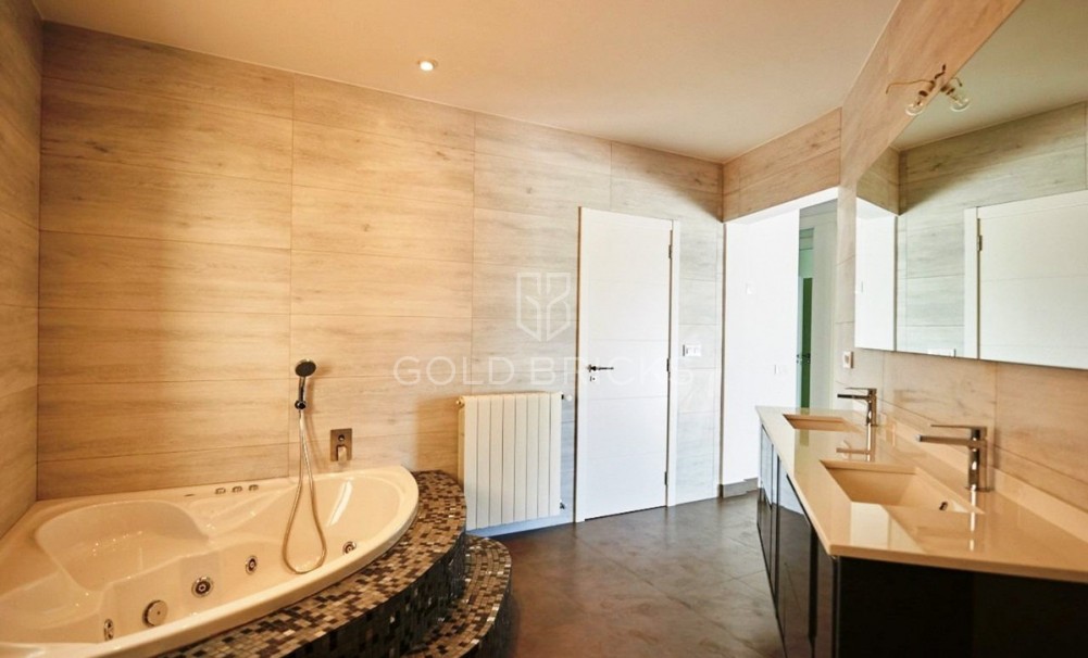 Wederverkoop ·  · Altea · Altea Hills