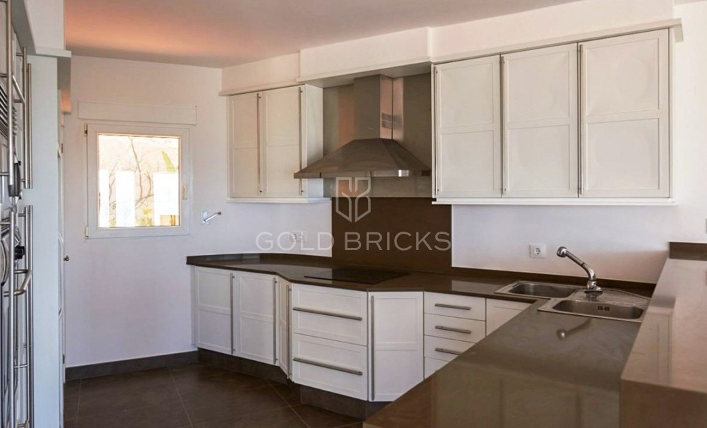 Wederverkoop ·  · Altea · Altea Hills