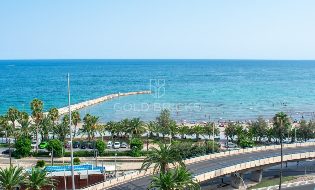 Wederverkoop ·  · Alicante · Alicante Centro