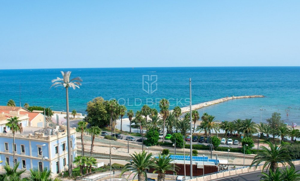 Wederverkoop ·  · Alicante · Alicante Centro