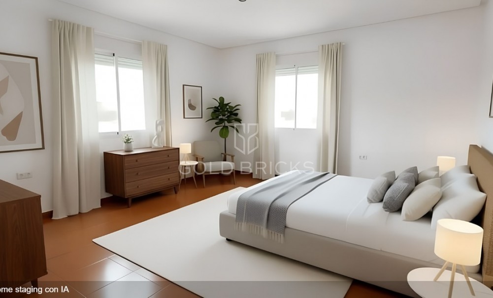 Wederverkoop ·  · Dolores · Dolores Centro