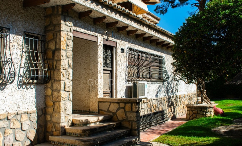 Wederverkoop ·  · Alicante · Alicante Centro