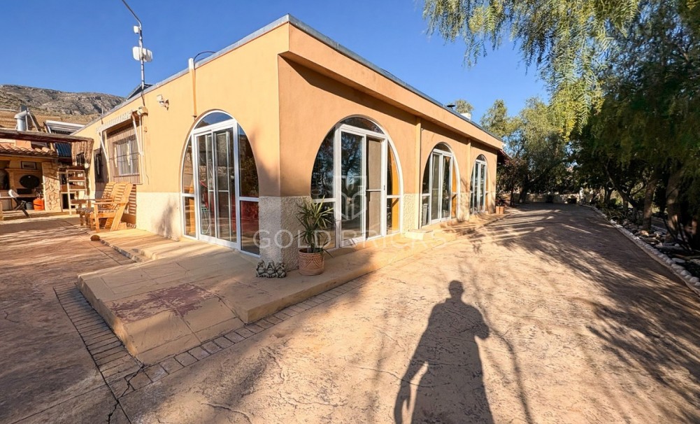 Wederverkoop ·  · Crevillente - Crevillent · Crevillente - Crevillent Centro