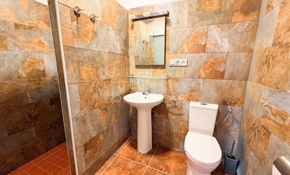 Wederverkoop ·  · Crevillente - Crevillent · Crevillente - Crevillent Centro