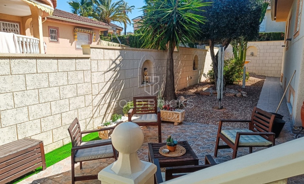 Sale · House - Detached Villa · Benijofar